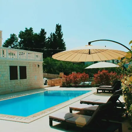 Villa Na Mor' Sutivan